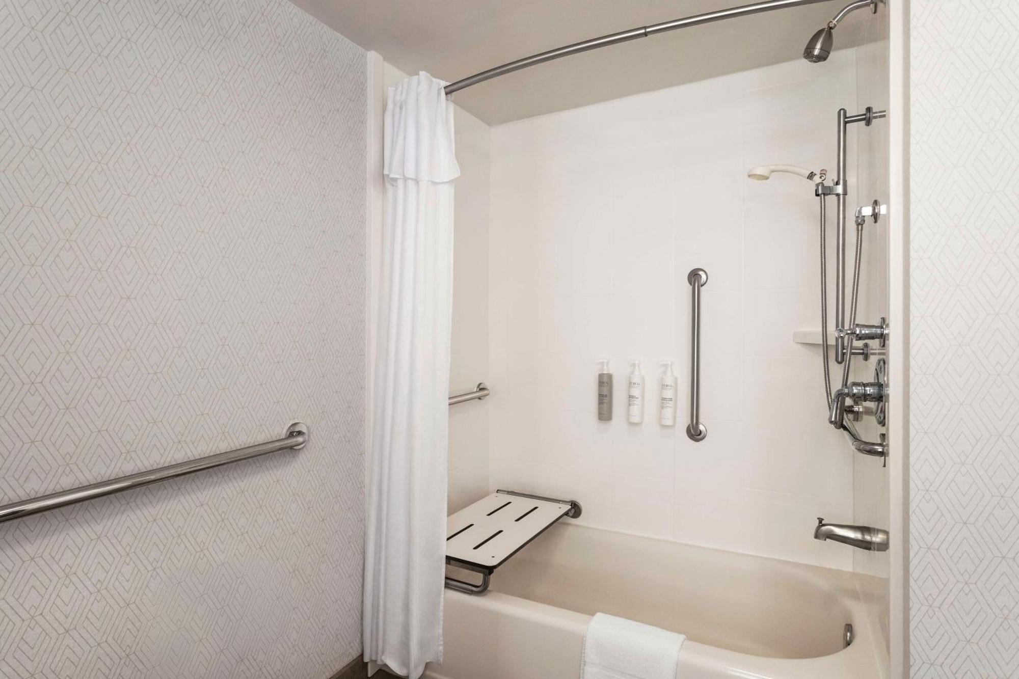 Hampton Inn Columbia-Downtown Historic District מראה חיצוני תמונה